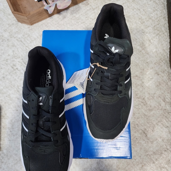 Adidas Black and White Sneakers - Picture 3 of 3